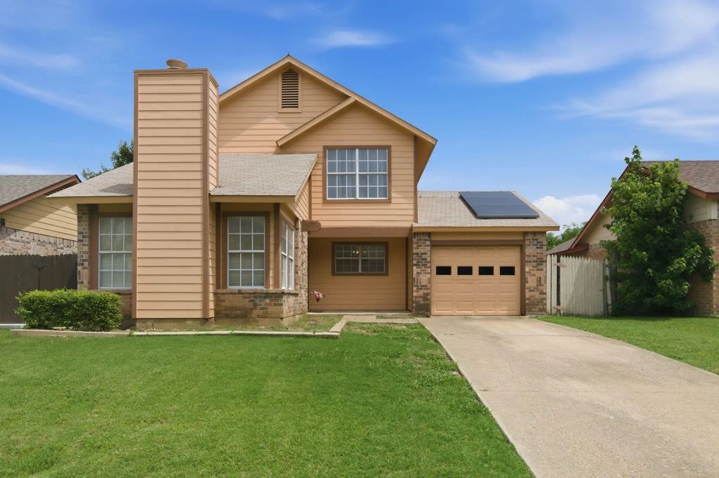 4645 Waterway Drive N, Fort Worth