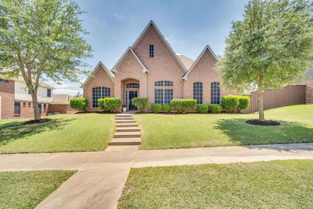 900 Ginger Trail, DeSoto