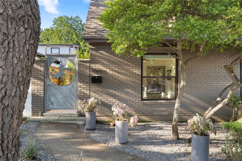3605 Northwest Parkway, University Park