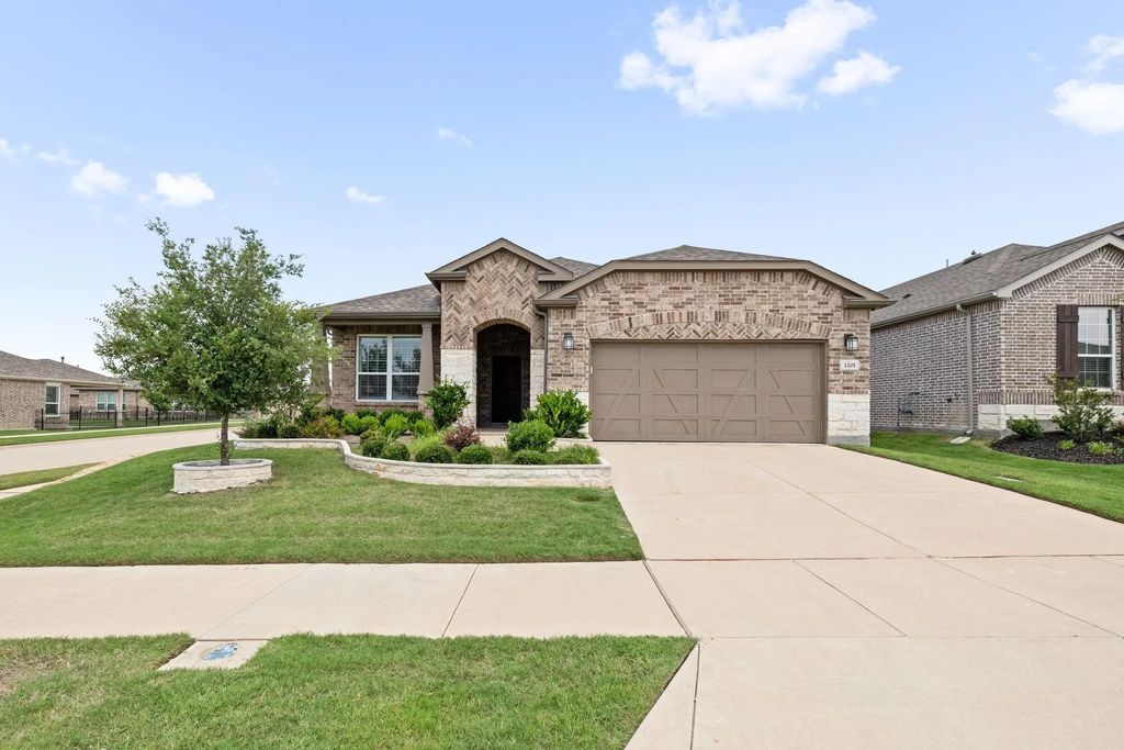 1201 Cornerstone Drive, Little Elm