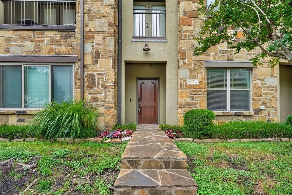 5747 Prospect Avenue B, Dallas