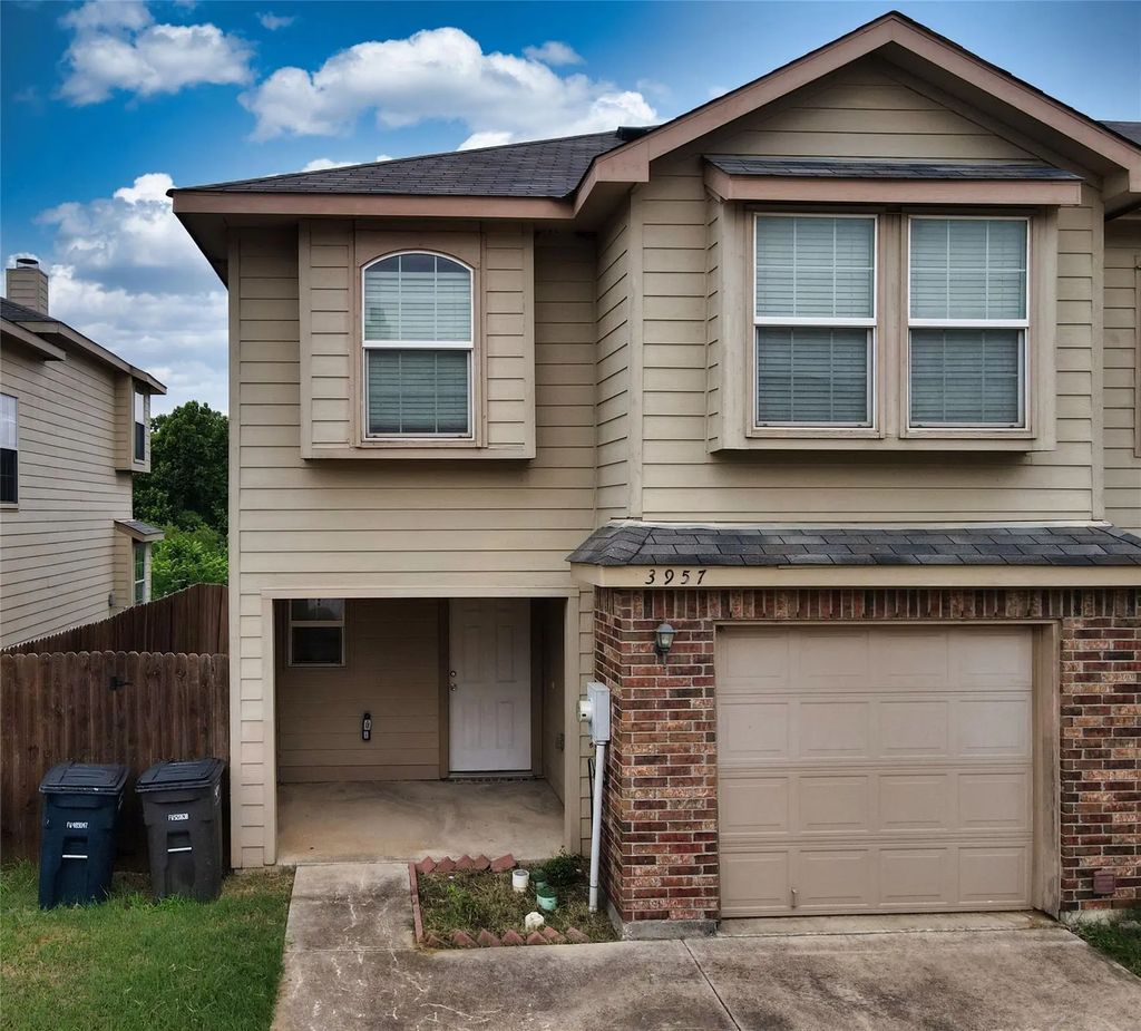 3957 Vista Mar Drive, Fort Worth