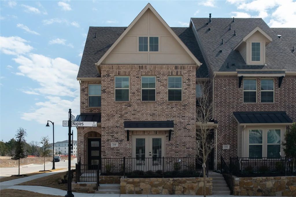 2140 Naples Drive, Rowlett