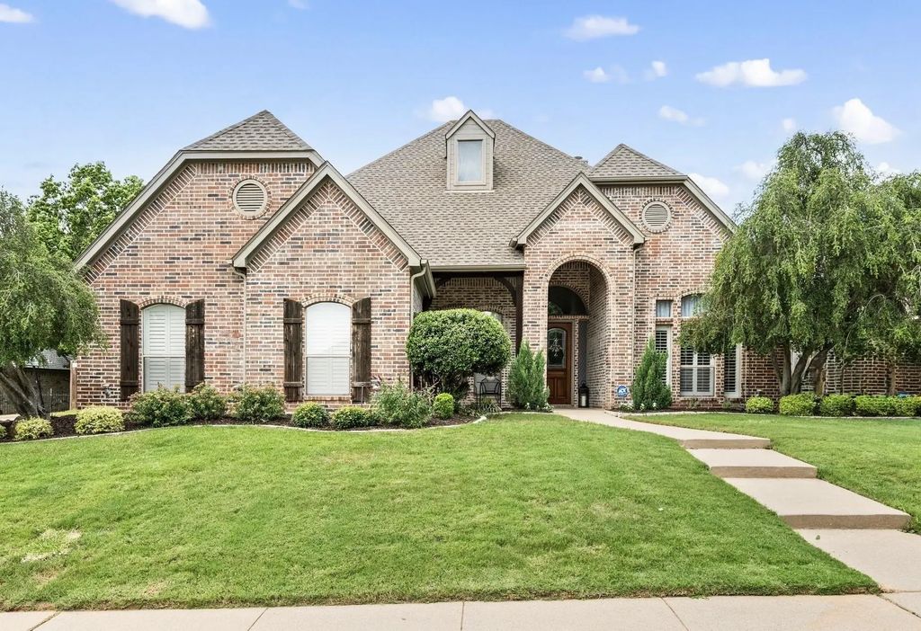7913 Chaddington Drive, North Richland Hills
