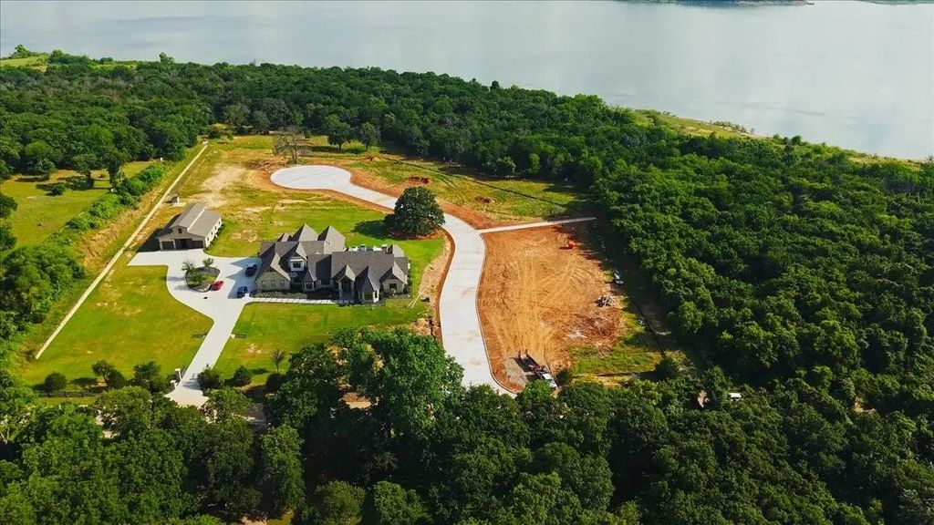 2 Hideaway, Southlake