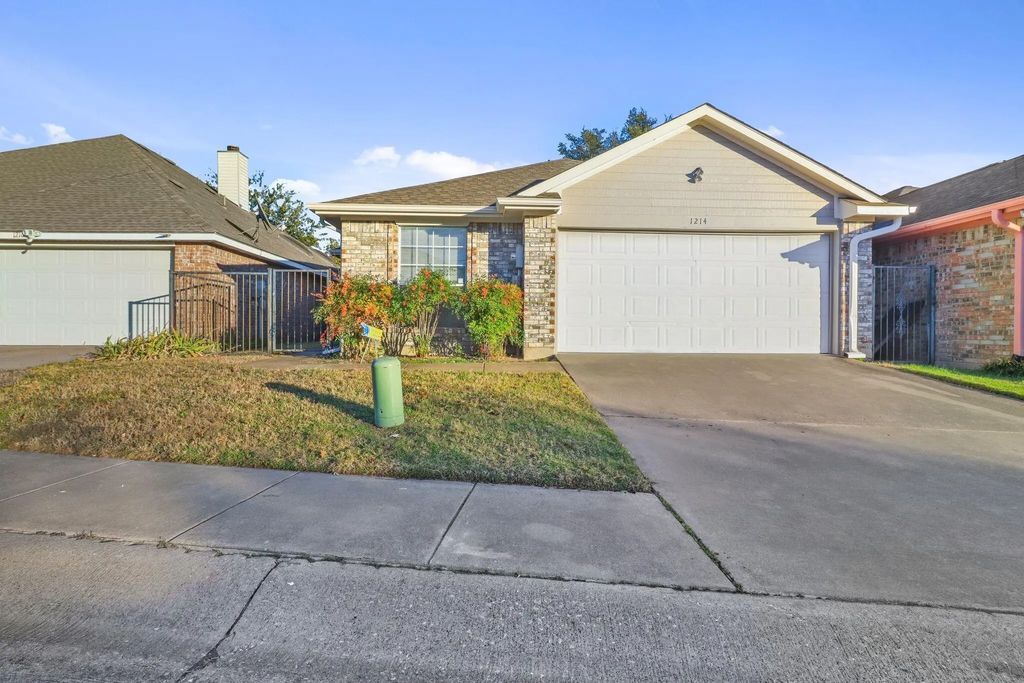 1214 Mission Street, Duncanville