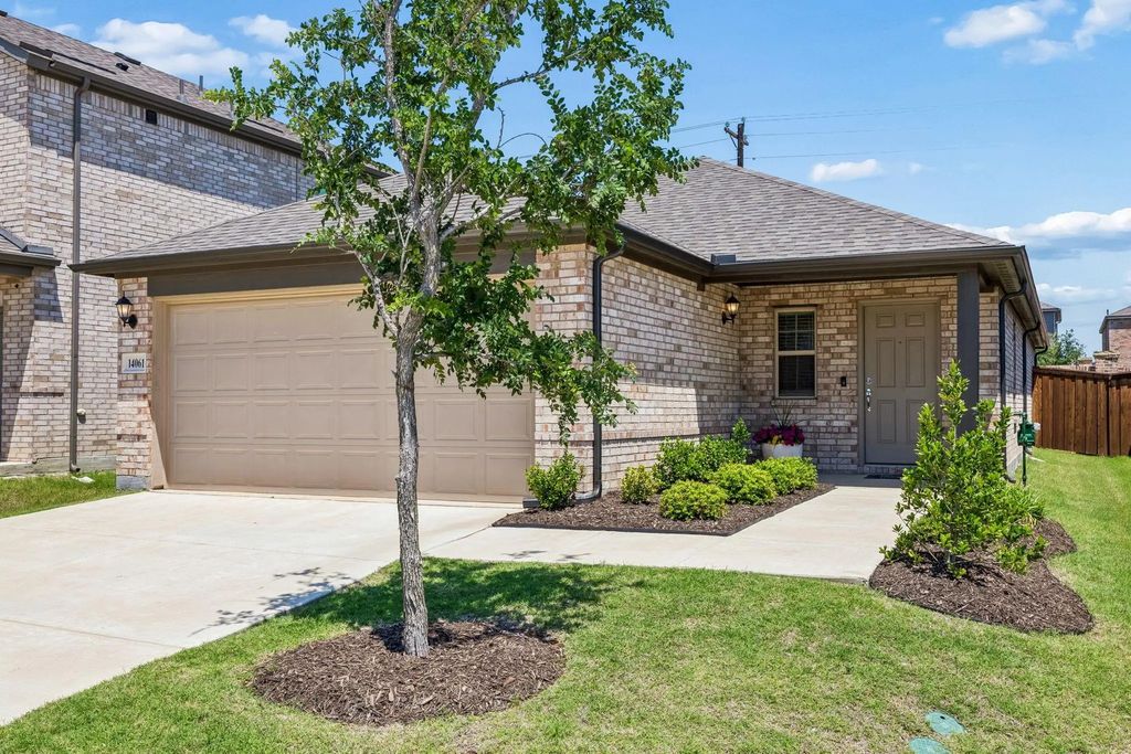 14061 Earlham Street, Pilot Point