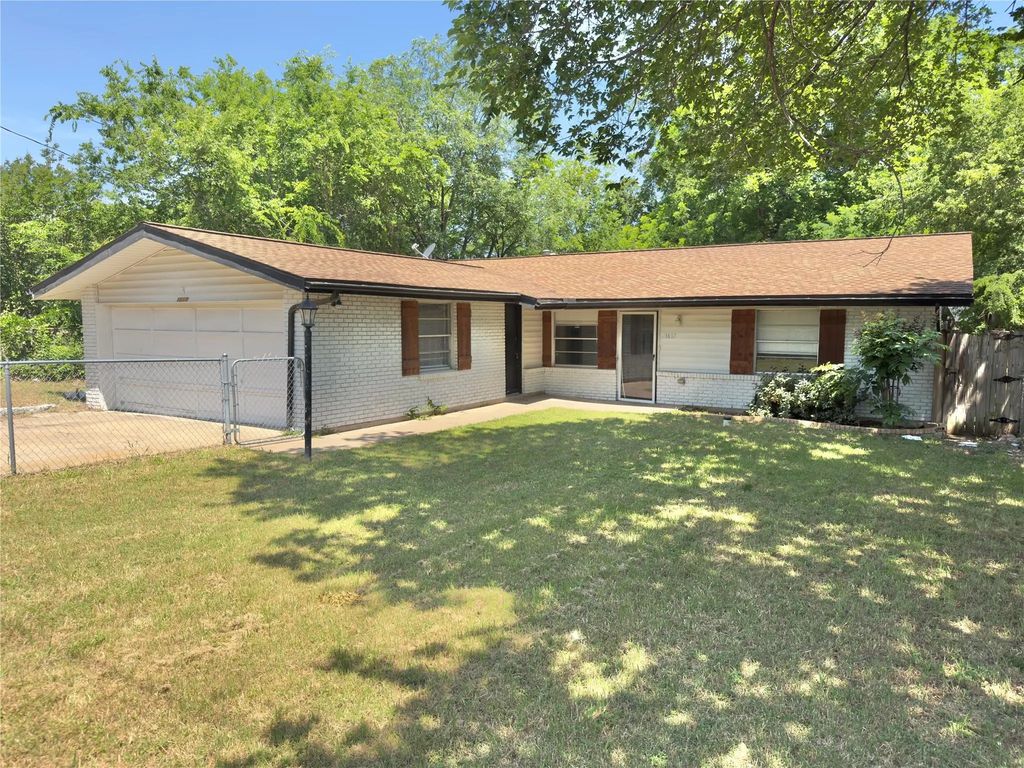 1617 E Union Bower Road, Irving