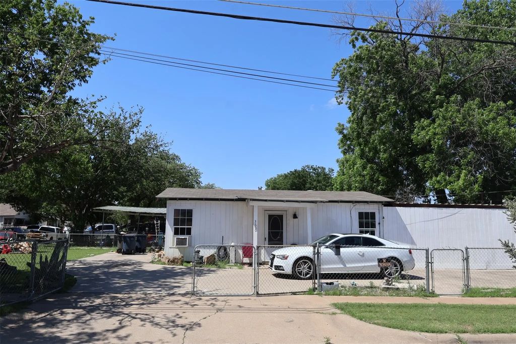 3600 Ellis Avenue, Fort Worth
