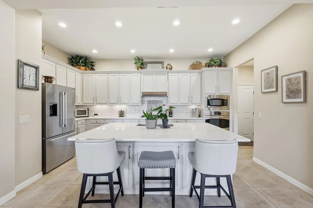 11508 Southerland Drive, Denton