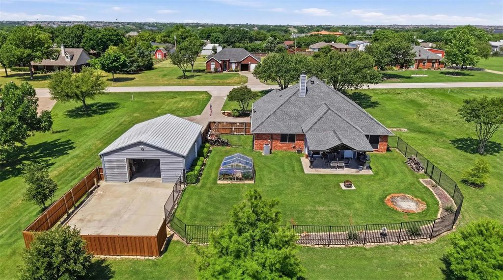 105 Meadow Green Street, Prosper