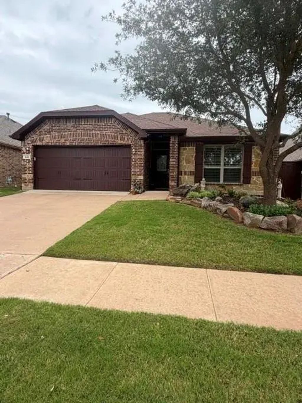 202 Tower Circle, Terrell