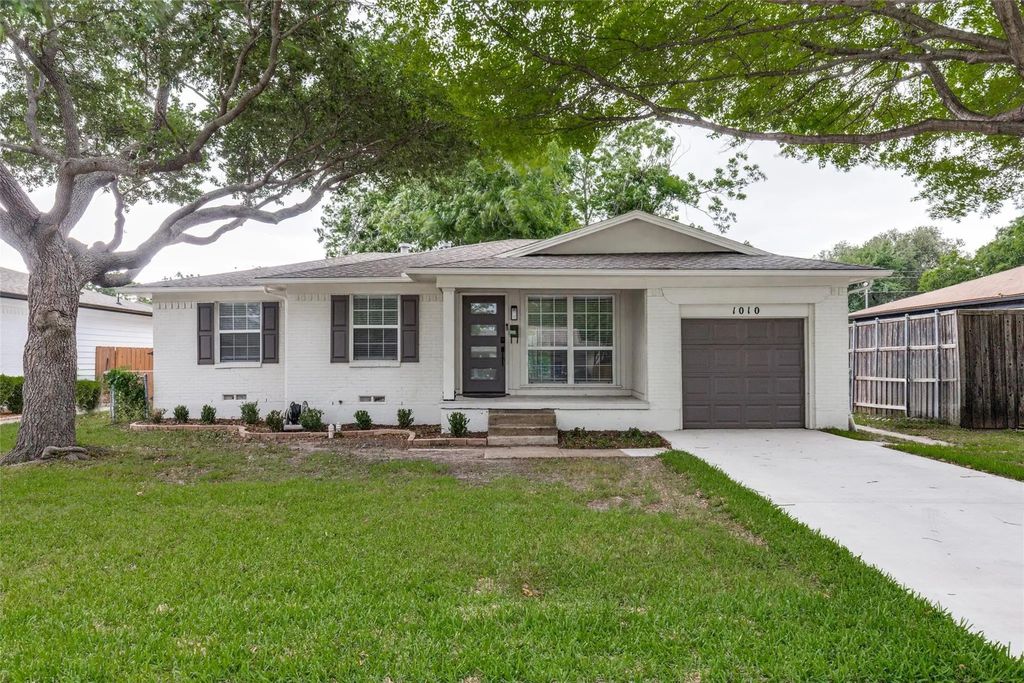 1010 Noble Avenue, Carrollton