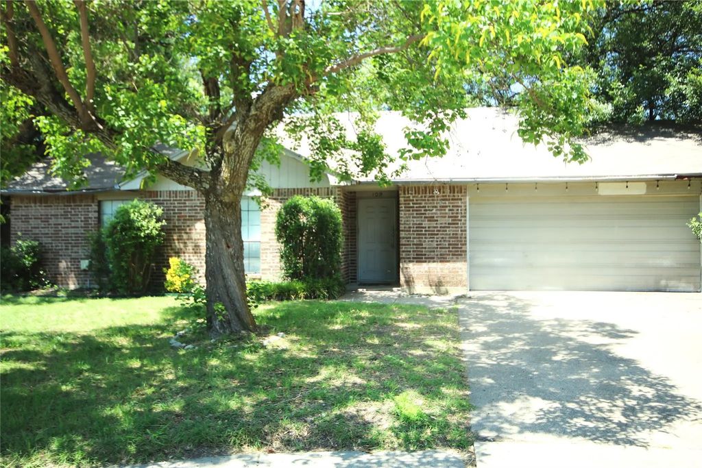 109 Australia Court, Glenn Heights