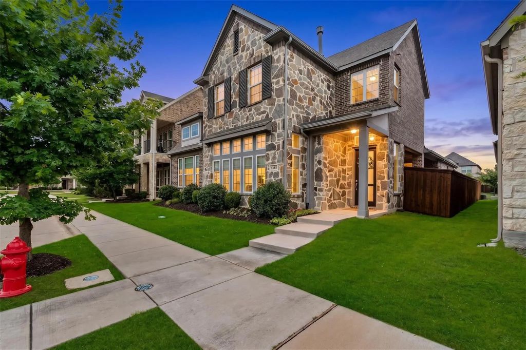 1465 William Way, Farmers Branch