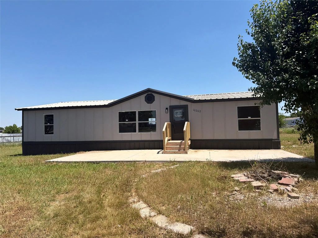 10202 County Road 4116, Kaufman