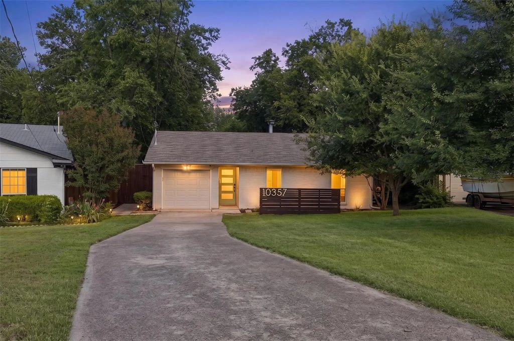 10357 Baronne Circle, Dallas