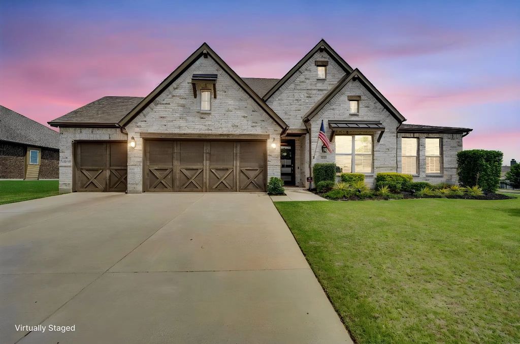 1601 Bearpath Way, Gunter