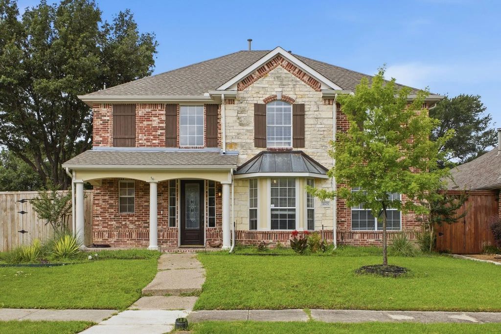 1605 Hawkins Court, Carrollton