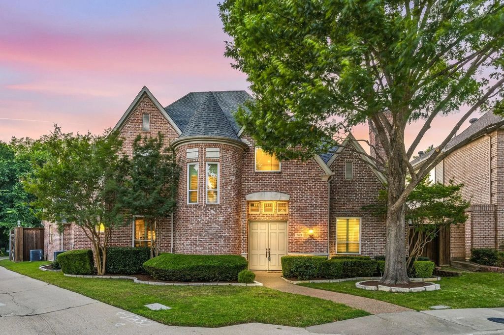 5607 Willow Wood Lane, Dallas