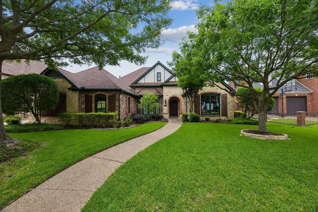 2106 Castle View Road, Mansfield