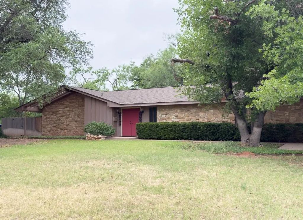2134 River Oaks Circle, Abilene