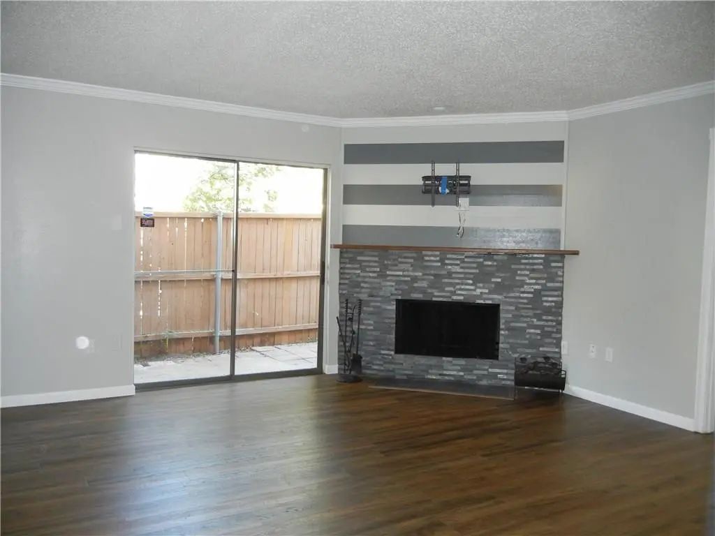 887 Dublin Drive A, Richardson
