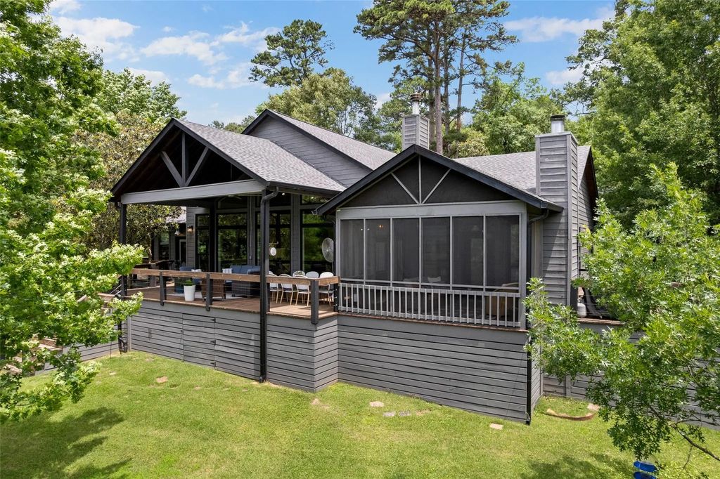 870 King Thomas Drive, Scroggins
