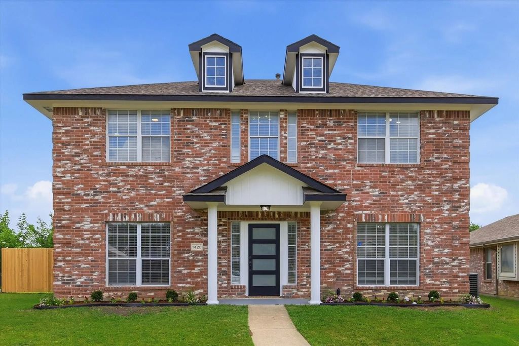 1428 Chapman Drive, Lancaster