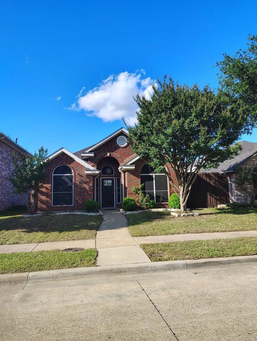 1309 Brookfield Drive, Rowlett