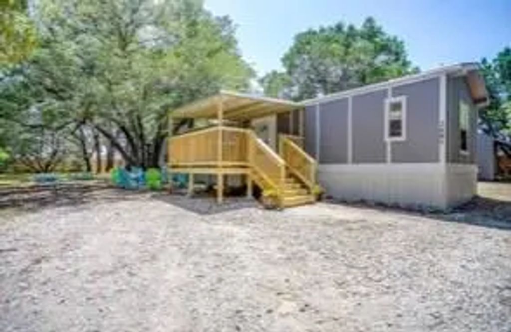 2605 Houston Court, Granbury