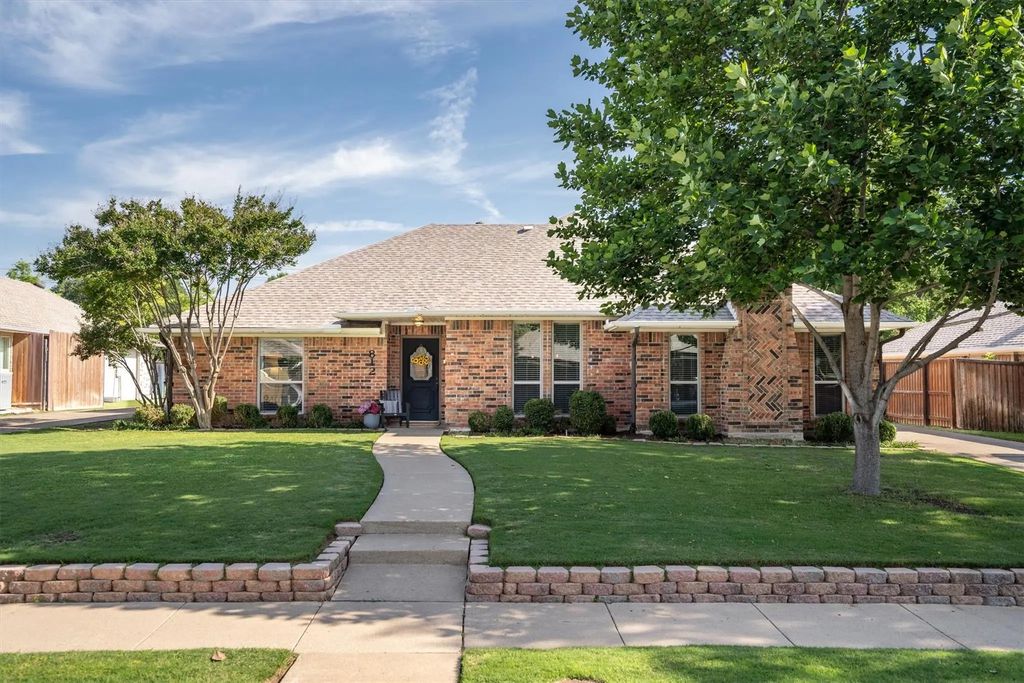 812 Sugarberry Drive, Coppell