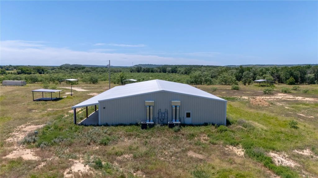 1210 Parsons Road, Mingus