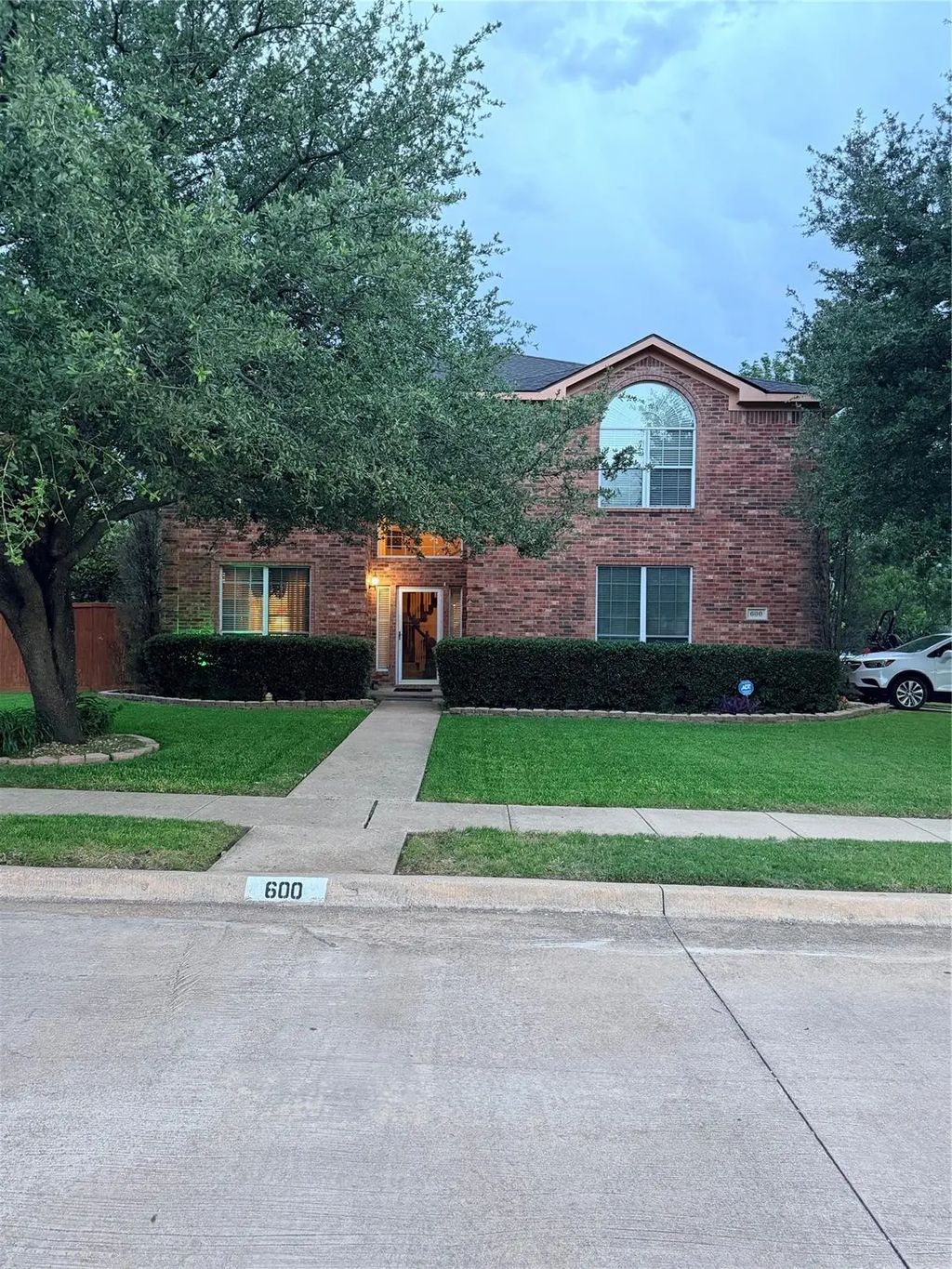 600 Sunfish Drive, Crowley