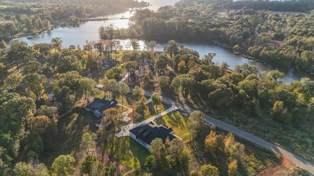 800 Stone Chimney Rd, Bullard