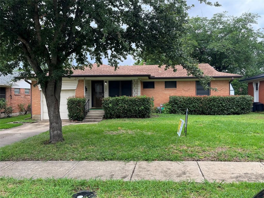 1731 Buena Vista Street, Mesquite
