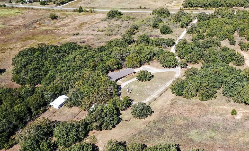 3323 Fm 2265, Chico