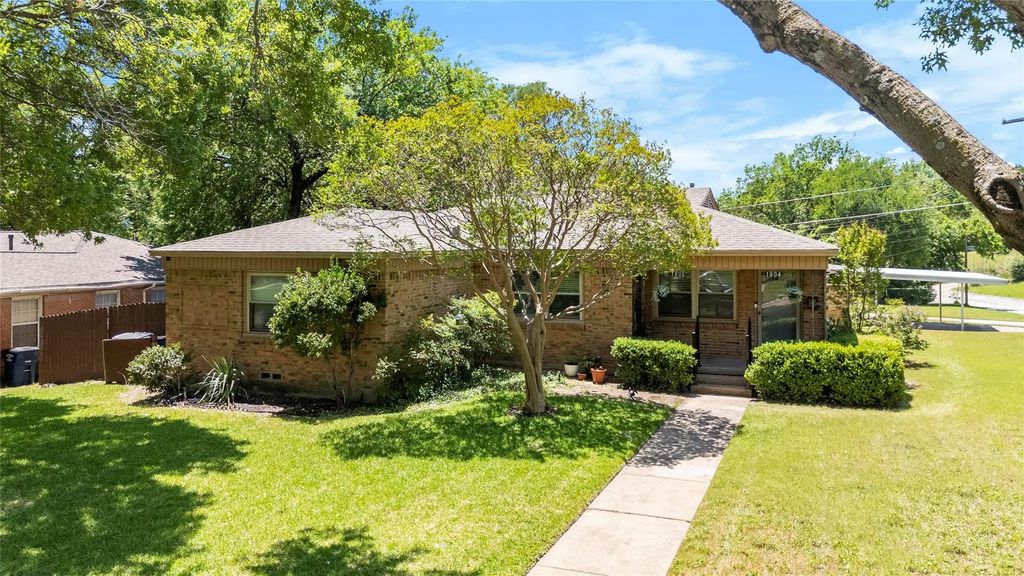 1804 Mariposa Drive, Dallas