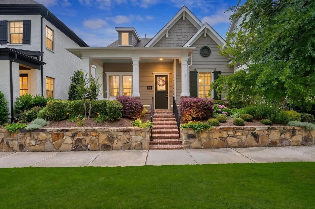 2205 Tremont Boulevard, McKinney