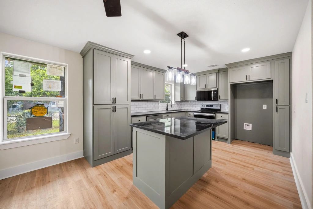 1503 E 9th Avenue, Corsicana
