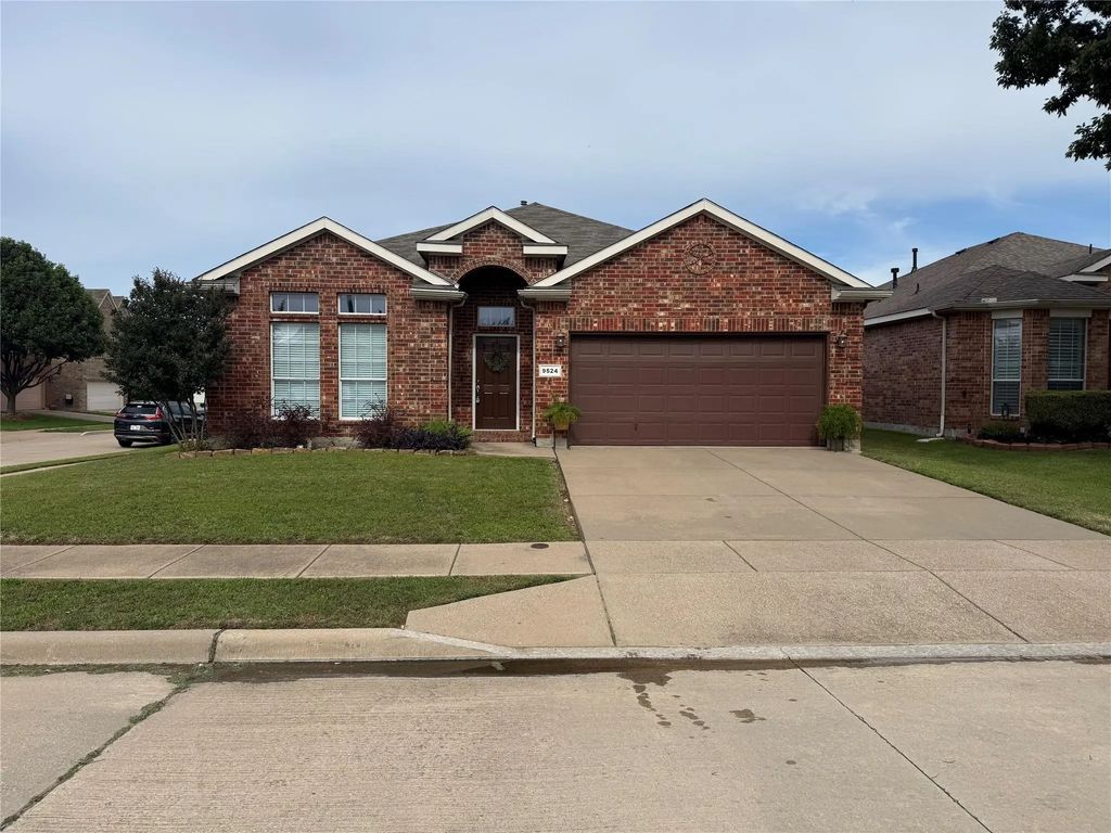 9524 Navarro Street, Fort Worth