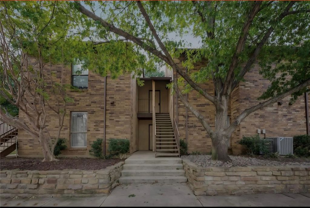 1308 Memory Lane 5111, Arlington