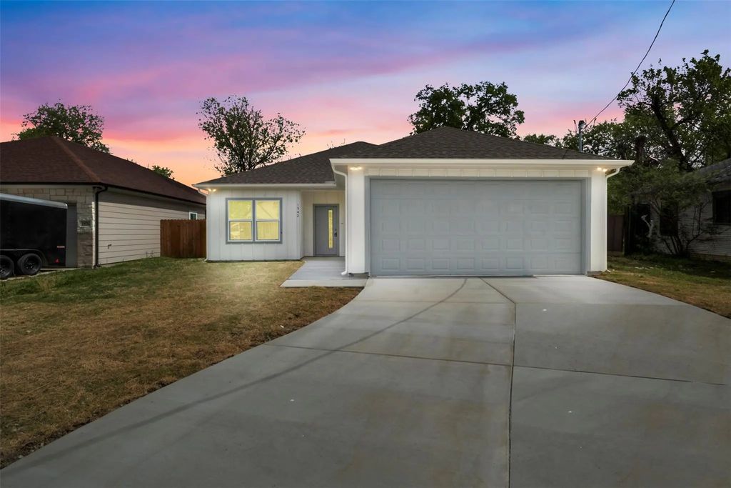 1542 Caldwell Street, Dallas