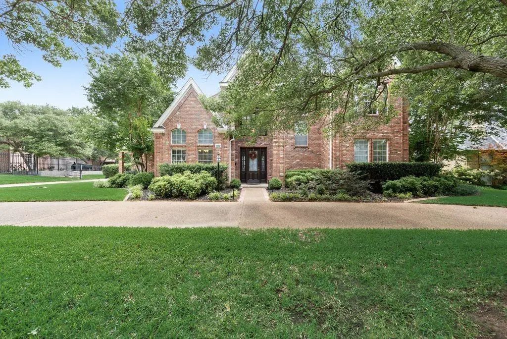 4607 Lakeside Drive, Colleyville