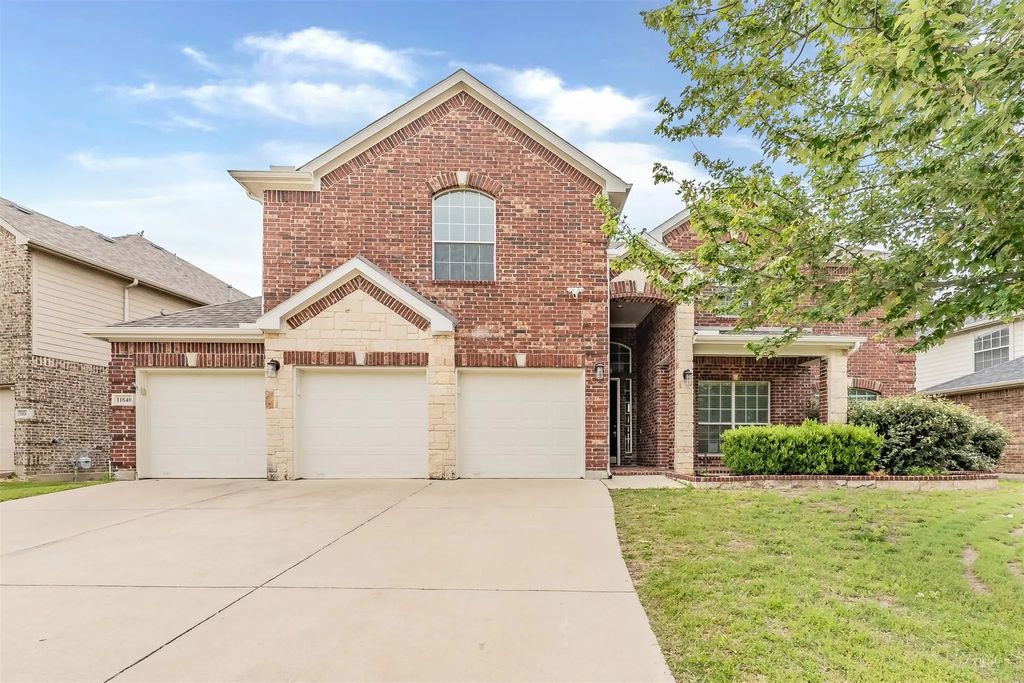 11840 Balta Drive, Fort Worth