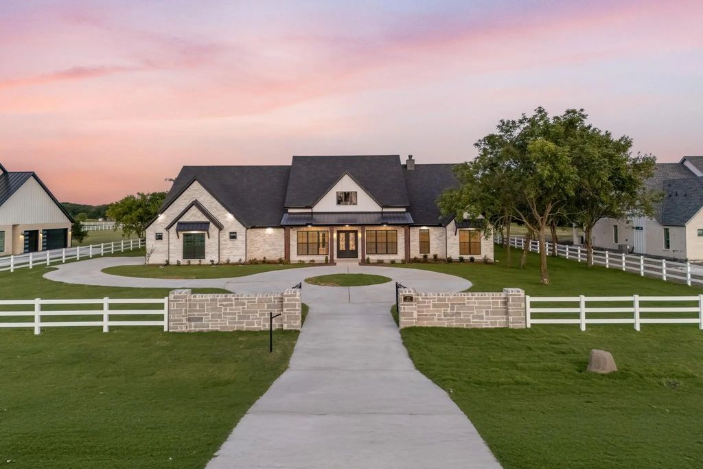 177 League Road, McLendon Chisholm