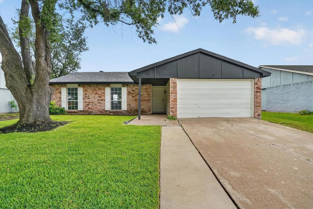 5348 Strickland Avenue, The Colony