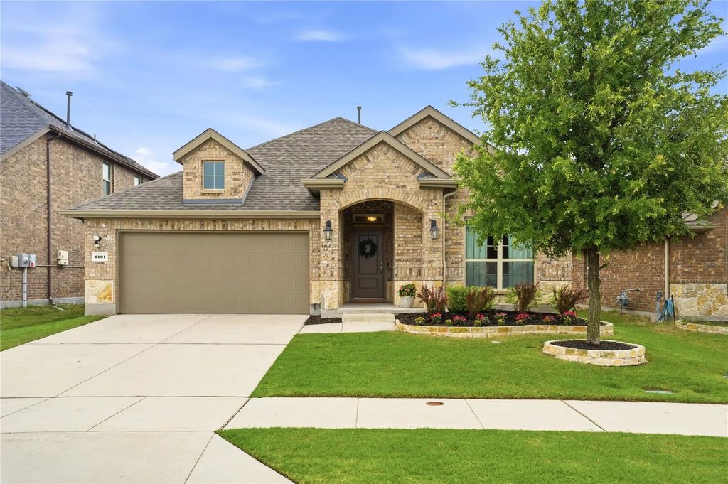1121 Bluebird Way, Celina