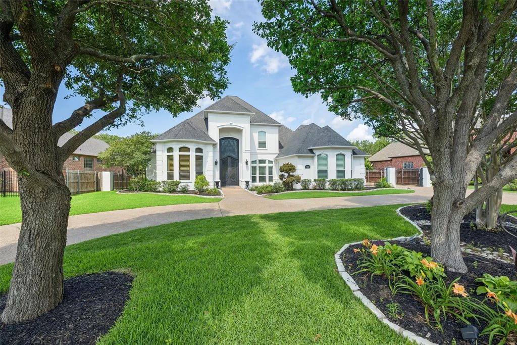 920 Independence Parkway, Southlake