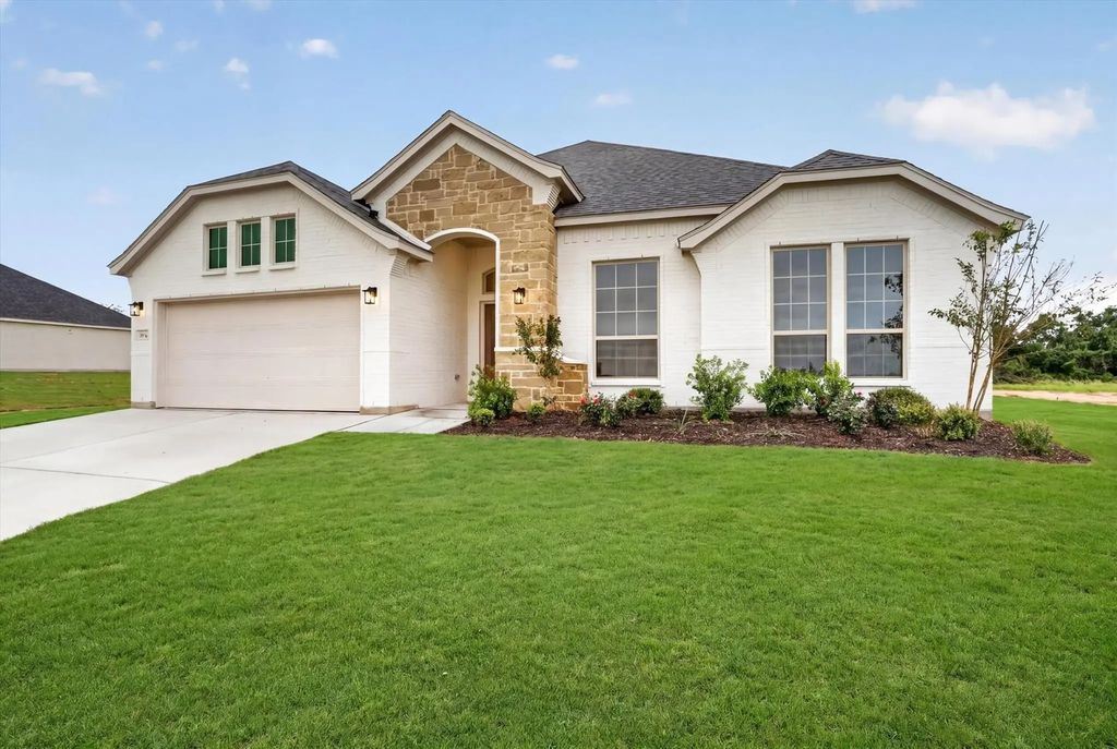 321 Skeen Peak, Springtown